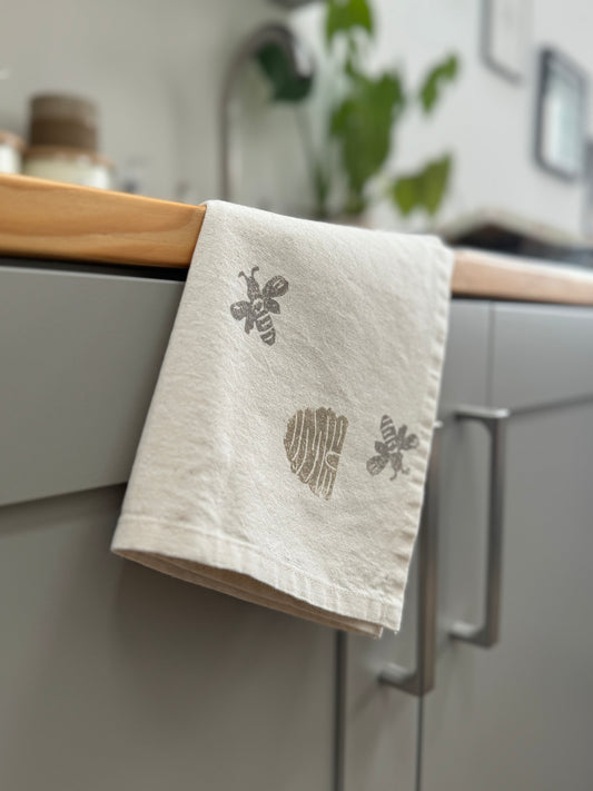 Honey bee- organic cotton tea towel