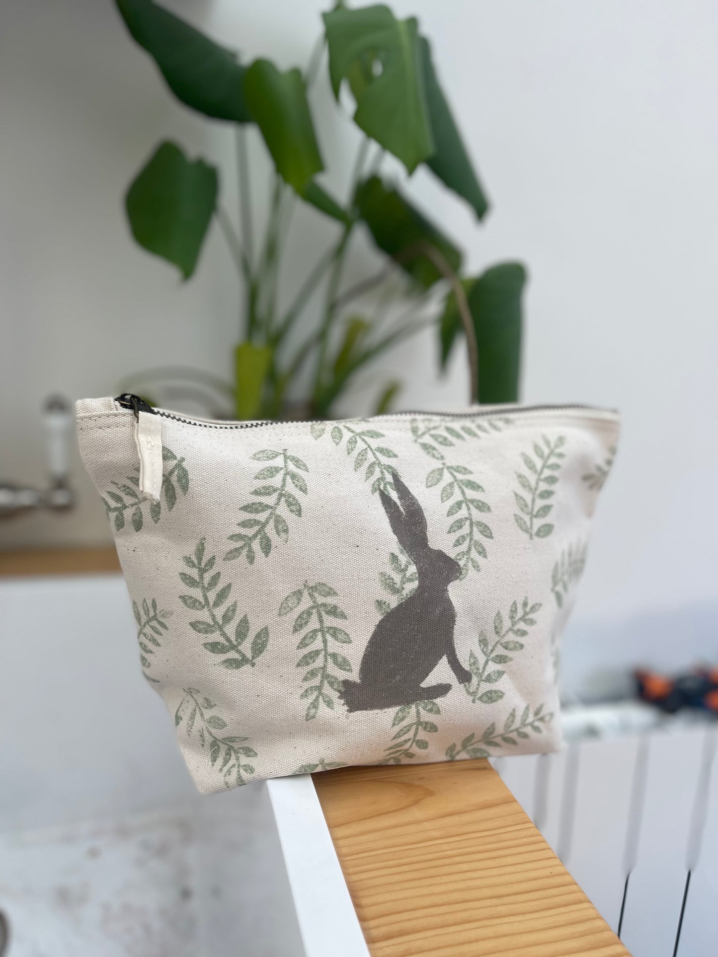 Grey Hare Medium Cosmetic Bag