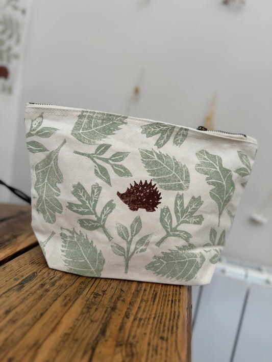 Hedgehog In the leaves Cosmetic bag