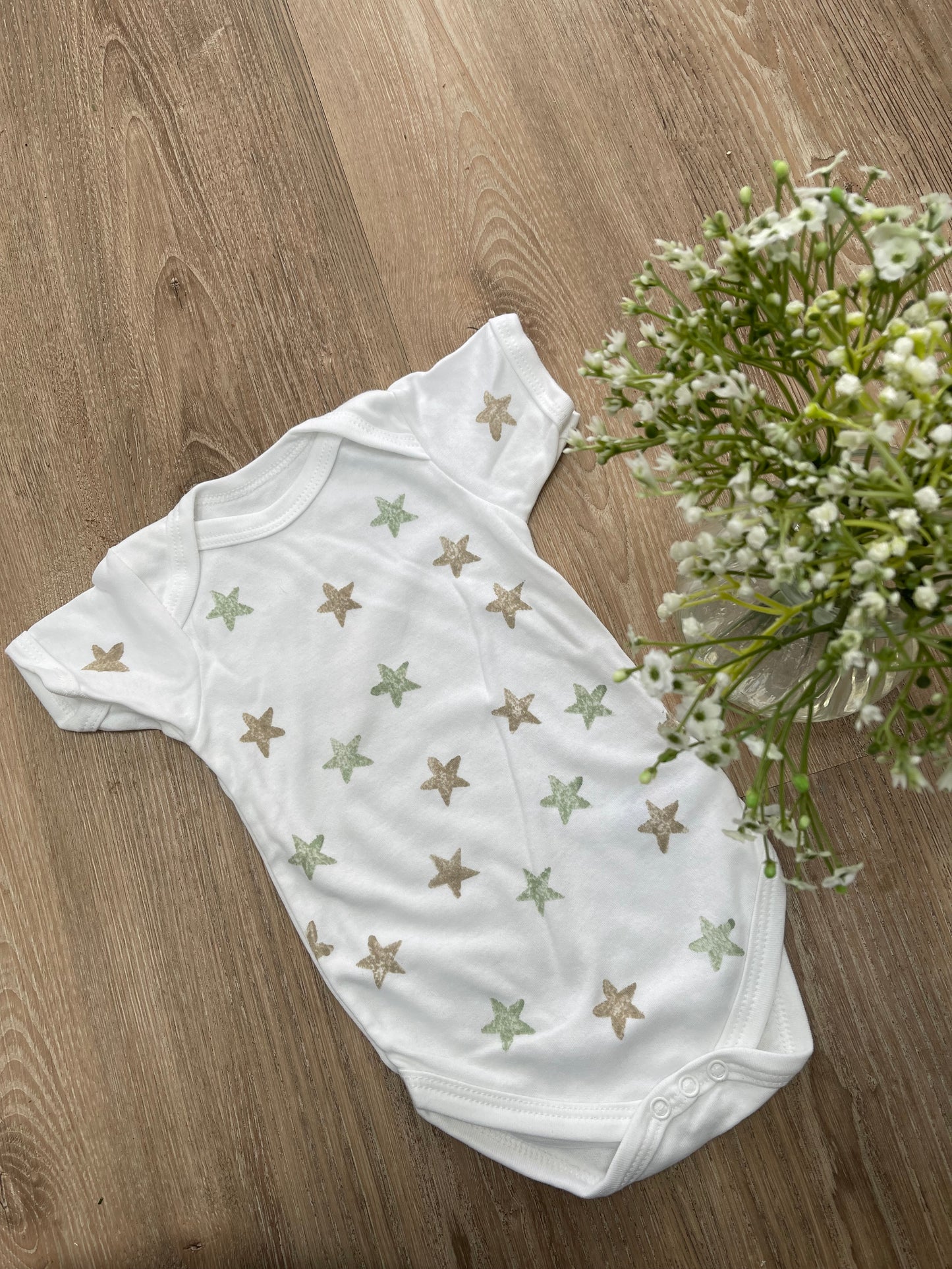 Stars -Short sleeve- Block printed Baby Grow
